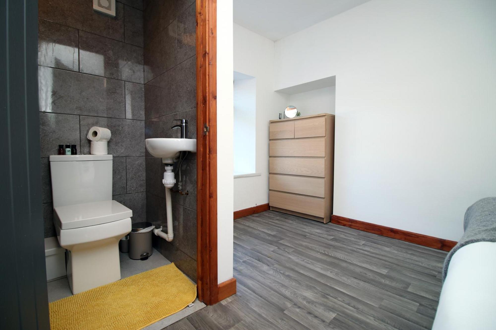 Fully Equipped Kitchen, Parking, City Centre Swansea Luaran gambar